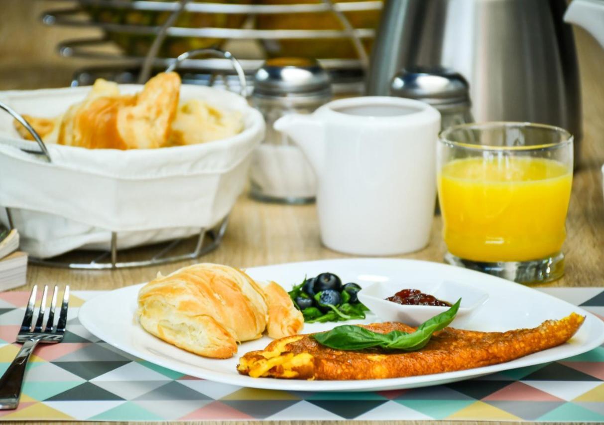Botanica Casa Hotel 메딜린 외부 사진