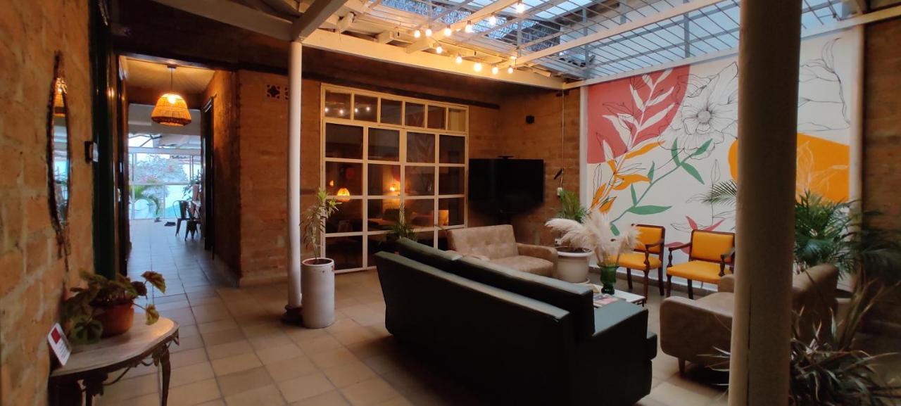 Botanica Casa Hotel 메딜린 외부 사진