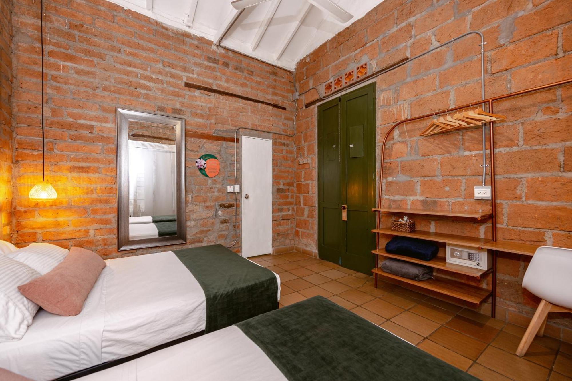Botanica Casa Hotel 메딜린 외부 사진